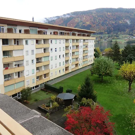 Luxus Terrassenappartement Berg & 2 Apartmán