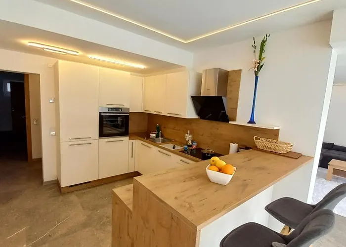 Luxus Terrassenappartement Berg & 2 Apartament Bodensdorf